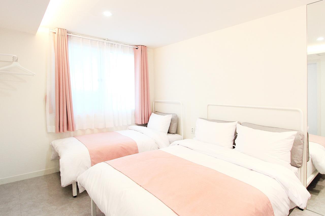 Orbit - For Foreigners Only Hotel Seoul Bagian luar foto